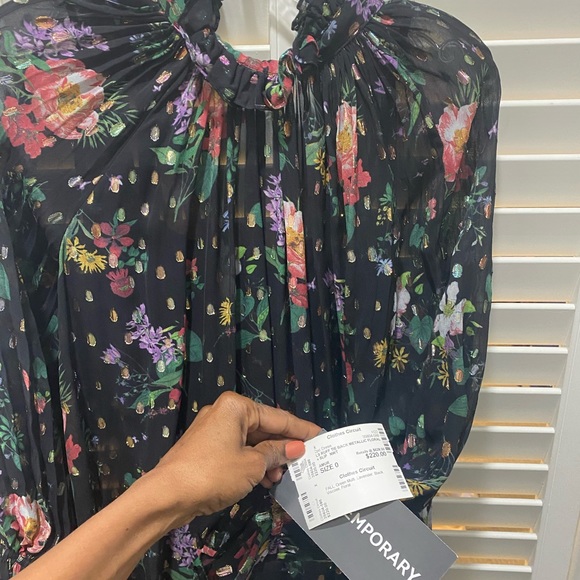 Meet your Posher, Miss Madison - Picture 5 of 7